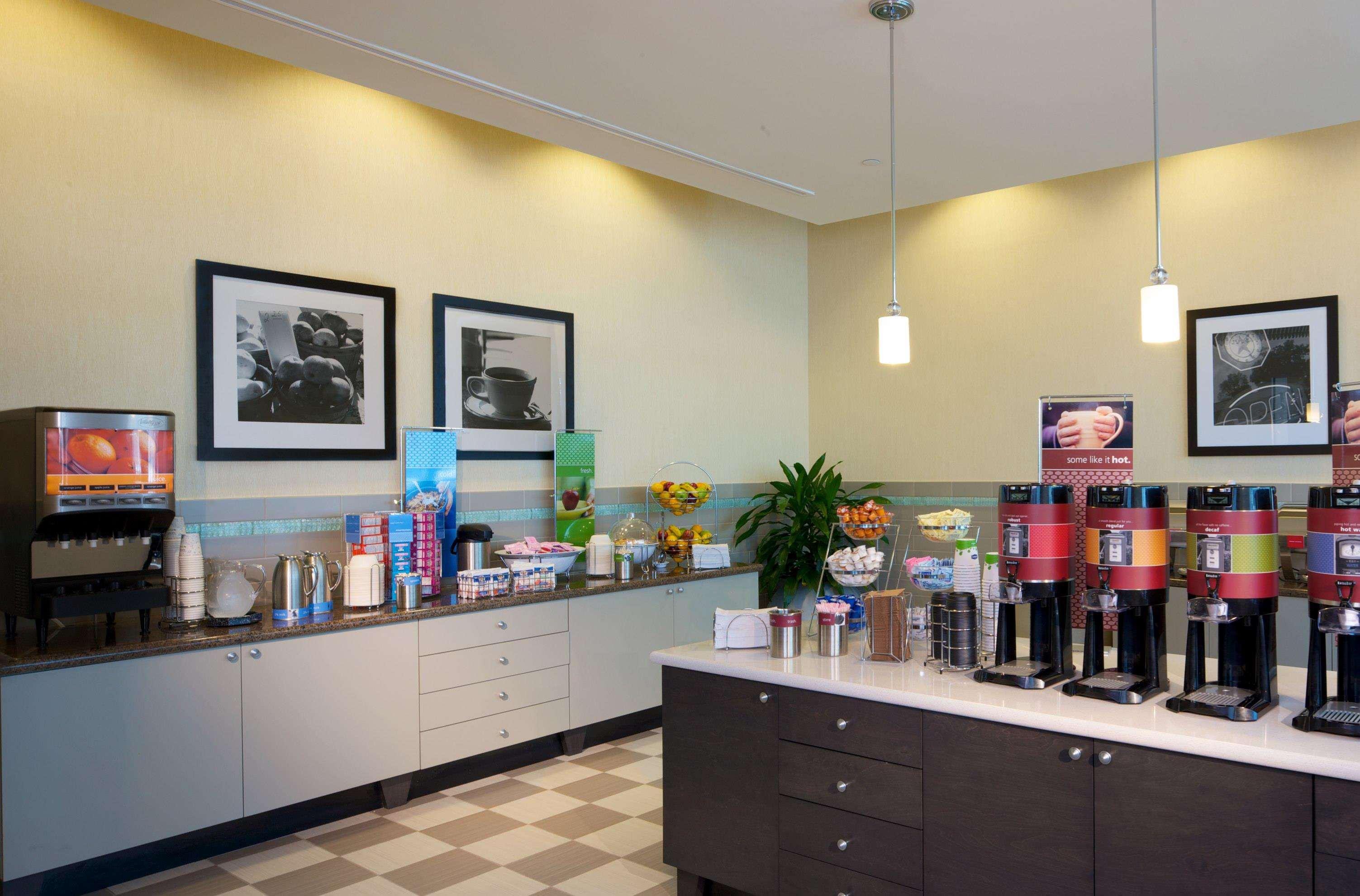 Hampton Inn & Suites By Hilton Miami Downtown/Brickell Restoran gambar